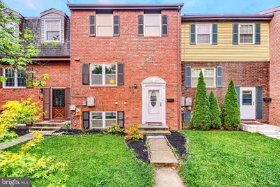 14 Englefield Square, Owings Mills, MD 21117 - Photo 1
