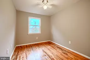 14 Englefield Square, Owings Mills, MD 21117 - Photo 24