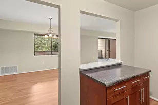 7 Windblown Ct, Baltimore, MD 21209 - Photo 22