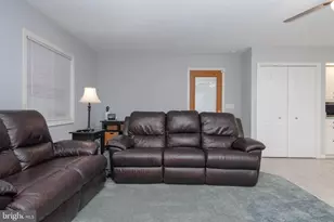 8006 Woodhaven Ct, Baltimore, MD 21237 - Photo 18