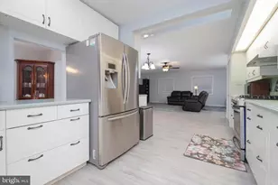 8006 Woodhaven Ct, Baltimore, MD 21237 - Photo 12