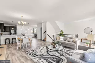 10 Greensborough Rd, Reisterstown, MD 21136 - Photo 2