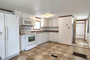 3617 Dahlia Ln, Middle River, MD 21220 - Photo 2