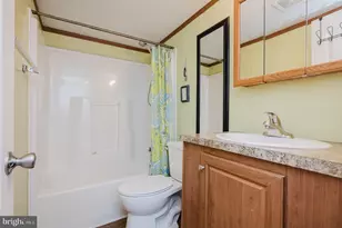 3617 Dahlia Ln, Middle River, MD 21220 - Photo 20