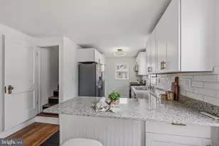 2619 Canterbury Rd, Parkville, MD 21234 - Photo 10