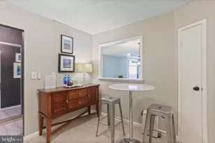 205 E Joppa Rd, Towson, MD 21286 - Photo 12