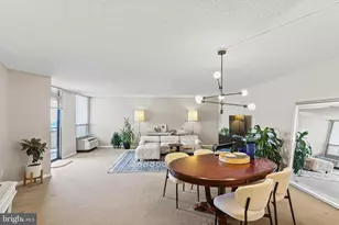 205 E Joppa Rd, Towson, MD 21286 - Photo 2