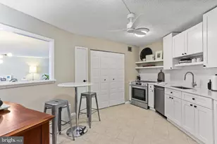 205 E Joppa Rd, Towson, MD 21286 - Photo 10