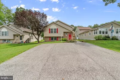 311 Greyhound Road, Baltimore, MD 21221 - Photo 2