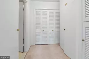 11 Slade Ave, Baltimore, MD 21208 - Photo 22