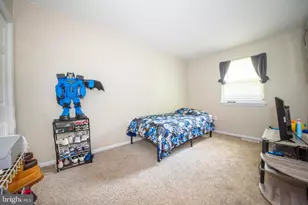 9355 Pan Ridge Rd, Parkville, MD 21234 - Photo 18