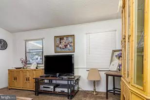 63 Peppermint Ln, Middle River, MD 21220 - Photo 4