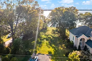 1158 E Riverside Ave, Essex, MD 21221 - Photo 8