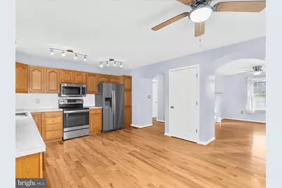 931 Oakleigh Beach Road, Baltimore, MD 21222 - Photo 10