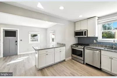 361 Savannah Road, Baltimore, MD 21221 - Photo 14