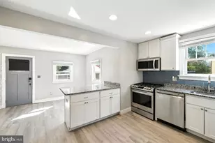 361 Savannah Rd, Baltimore, MD 21221 - Photo 14