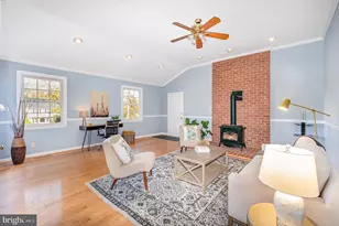 233 W Timonium, Lutherville Timonium, MD 21093 - Photo 2