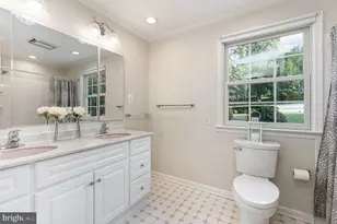 233 W Timonium, Lutherville Timonium, MD 21093 - Photo 40