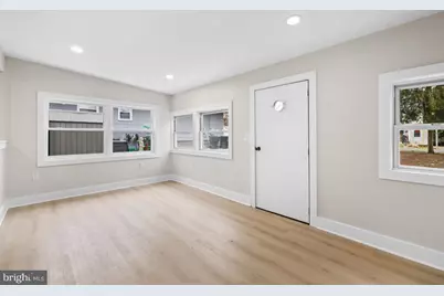 203 Oak Avenue, Essex, MD 21221 - Photo 12