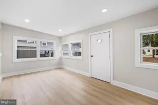 203 Oak Ave, Essex, MD 21221 - Photo 12