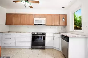 448 Range Rd, Baltimore, MD 21204 - Photo 16