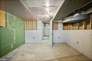 320 S Taylor Ave, Baltimore, MD 21221 - Photo 26