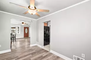 1913 Nevill Rd, Baltimore, MD 21222 - Photo 8