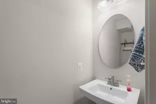 2904 Shaws, Sparrows Point, MD 21219 - Photo 36