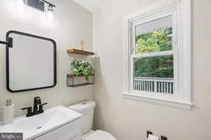 8808 Littlewood Rd, Parkville, MD 21234 - Photo 18