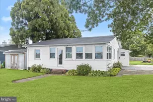 116 Kingston Park Ln, Middle River, MD 21220 - Photo 2