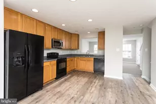 9899 Decatur Rd, Baltimore, MD 21220 - Photo 12