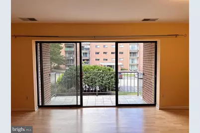 7203 Rockland Hills Drive #210, Baltimore, MD 21209 - Photo 6