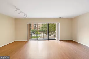 7202 Rockland Hills Dr, Baltimore, MD 21209 - Photo 10