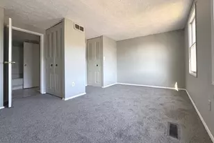 95 Stillwood Cir, Nottingham, MD 21236 - Photo 10