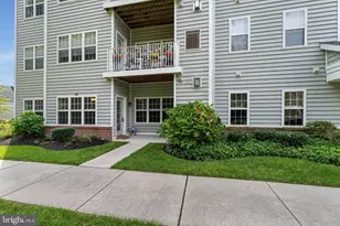 1907 Kathryns Ct, Essex, MD 21221 - Photo 2