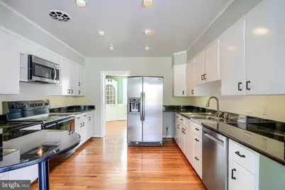 1008 W Wind Court, Towson, MD 21204 - Photo 18