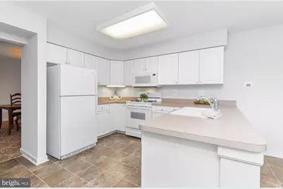 600 Straffan #402, Lutherville Timonium, MD 21093 - Photo 18