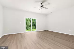 8114 Bartholomew Ct, Baltimore, MD 21206 - Photo 16