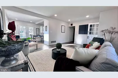 8802 Ashford Road, Parkville, MD 21234 - Photo 4