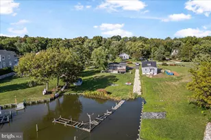 2327 Turkey Point Rd, Essex, MD 21221 - Photo 24