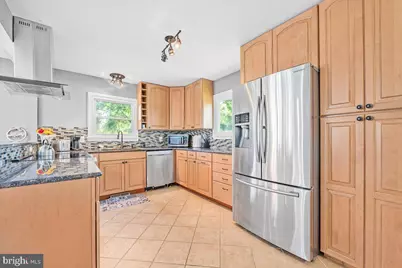 2327 Turkey Point Road, Essex, MD 21221 - Photo 6