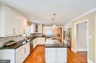 2318 Shaded Brook Dr, Owings Mills, MD 21117 - Photo 36