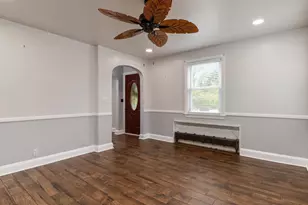 815 Warwick Rd, Baltimore, MD 21229 - Photo 16