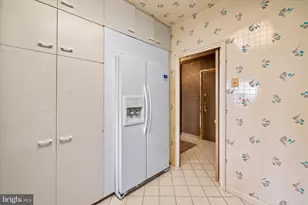 11 Slade Ave, Baltimore, MD 21208 - Photo 18