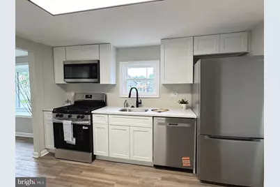 7 Centre Avenue, Baltimore, MD 21222 - Photo 22