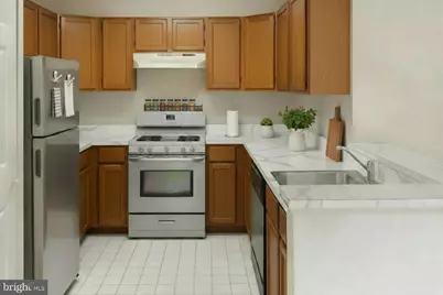 102 Jumpers Circle #219, Baltimore, MD 21236 - Photo 4