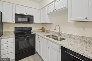 5130 Windermere Cir, Rosedale, MD 21237 - Photo 8