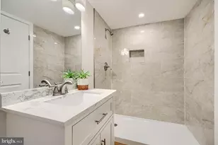 1005 Donington Cir, Baltimore, MD 21204 - Photo 46