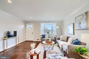 1005 Donington Cir, Baltimore, MD 21204 - Photo 12