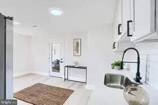 212 N Marlyn Ave, Essex, MD 21221 - Photo 16